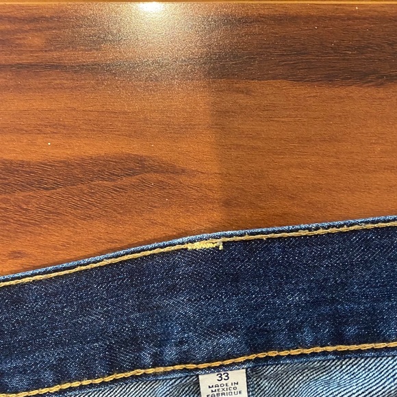 Men’s true religion jeans - Picture 2 of 3